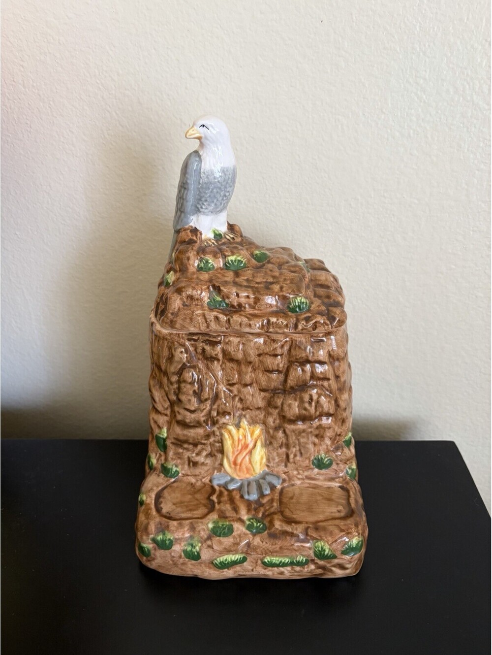 VTG Ceramic 1999 Cookie Jar Southwestern with Eagle Is Missing S&P